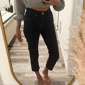 Levi’s Navy Corduroy Pant